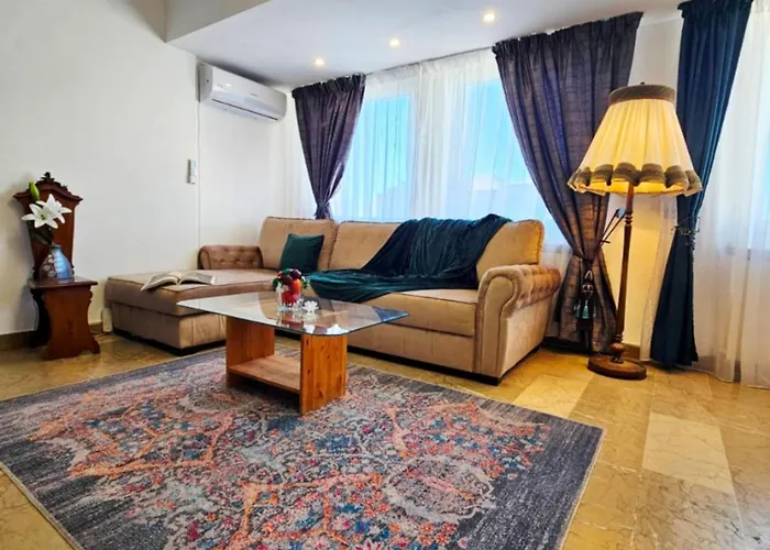 Ciel One Bedroom Center شقة بوخارست