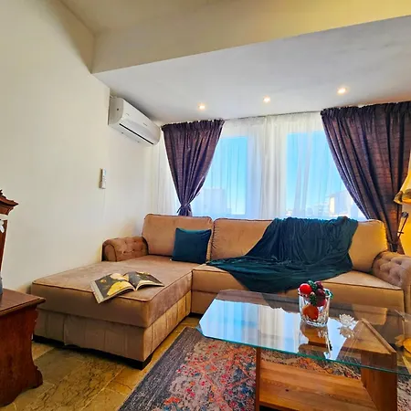 شقة Kaprice Studio Urban Grace Parkside View Terrace بوخارست